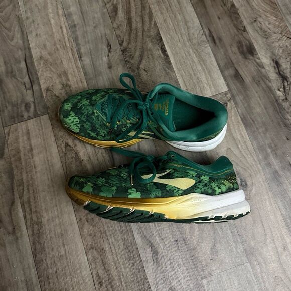 Brooks Limited Edition St. Patrick's Launch 5 Shamrock - Picture 3 of 6